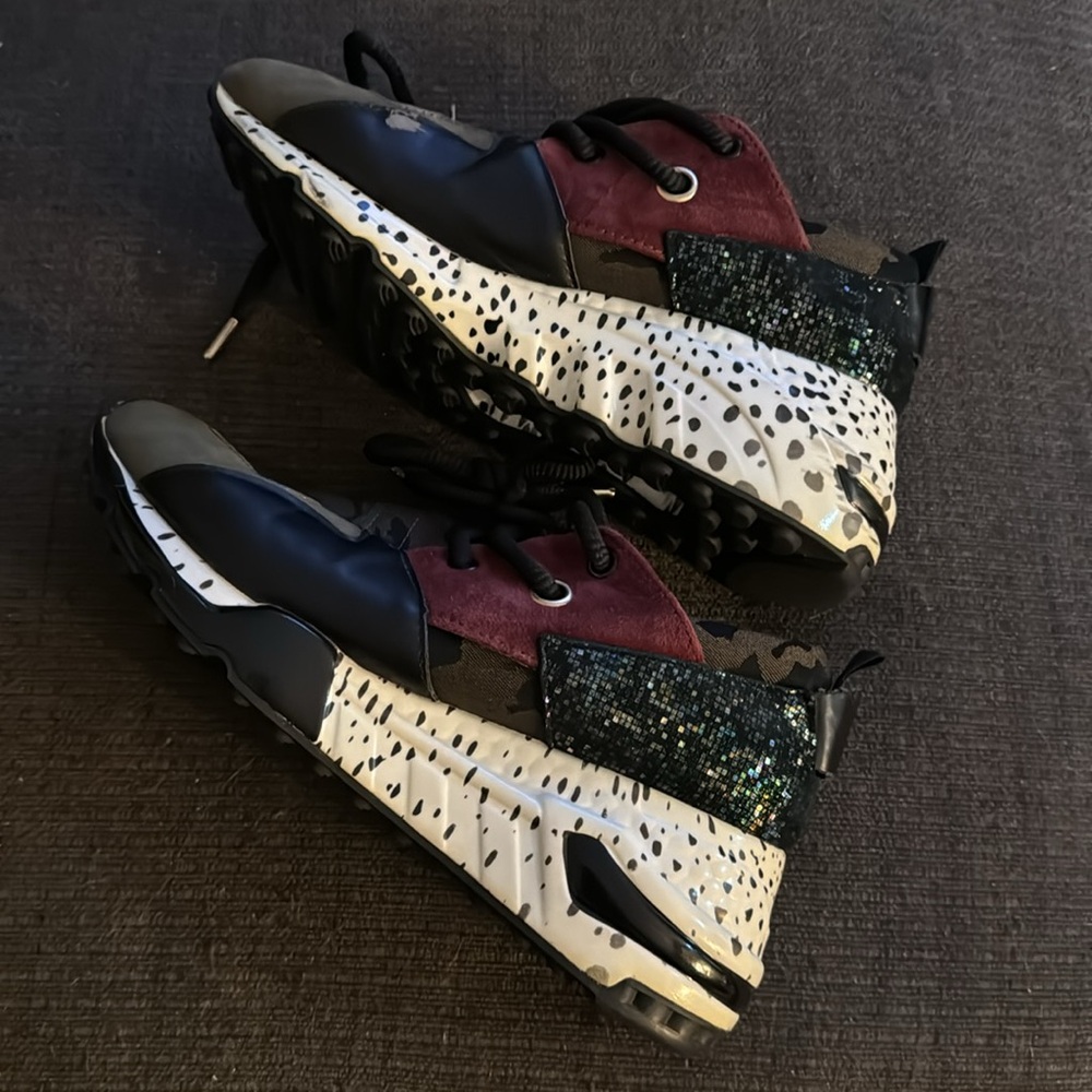 Steve Madden•Cliff Olive Sneaker